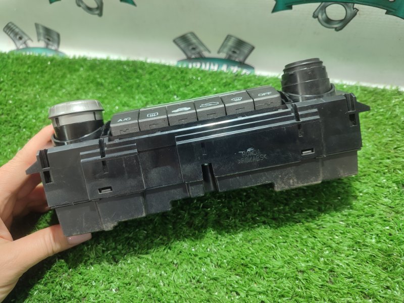 Блок управления климат-контролем Honda Civic FD3