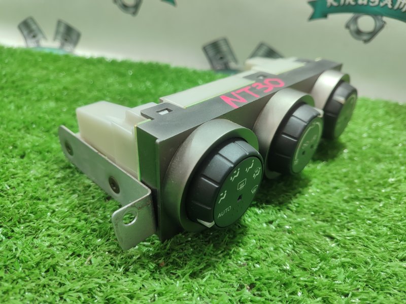 Блок управления климат-контролем Nissan X-Trail NT30