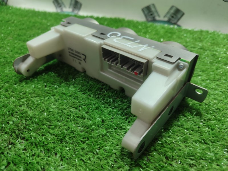 Блок управления климат-контролем Nissan X-Trail NT30