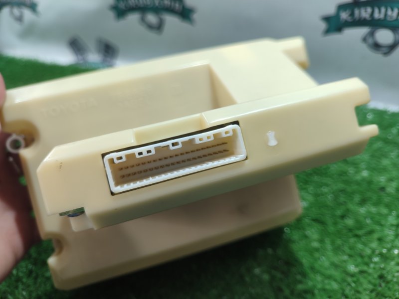 Блок управления климат-контролем TOYOTA SIENTA NCP81/NCP80