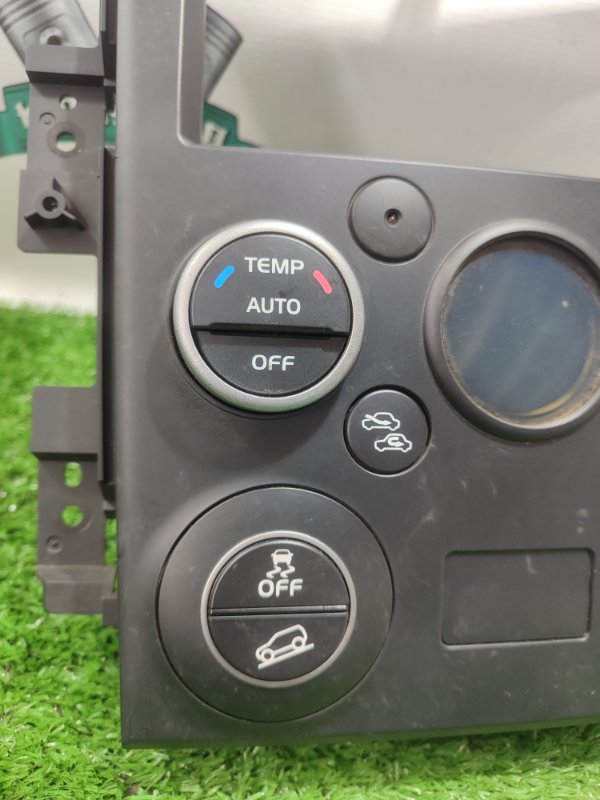 Блок управления климат-контролем Suzuki Escudo TDA4W