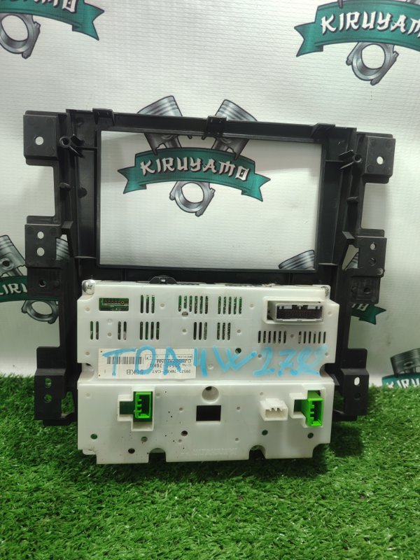 Блок управления климат-контролем Suzuki Escudo TDA4W