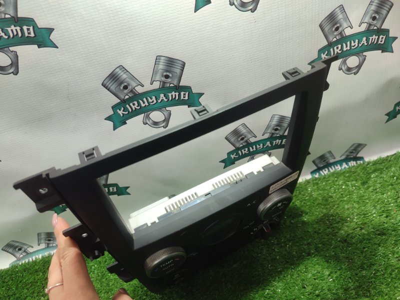 Блок управления климат-контролем Suzuki Escudo TDA4W