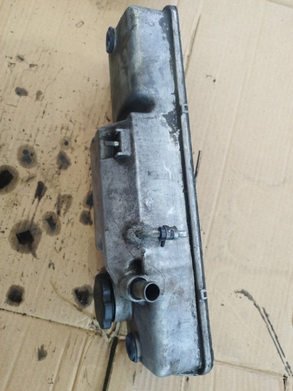 Крышка двигателя лада 2110 2001 2110