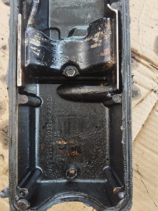 Крышка двигателя лада 2110 2001 2110