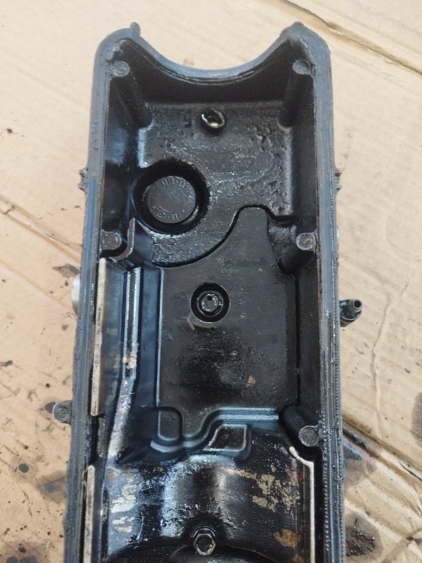 Крышка двигателя лада 2110 2001 2110