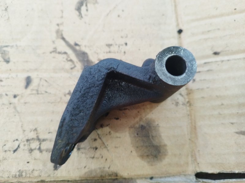 Кронштейн генератора лада 2105 2105