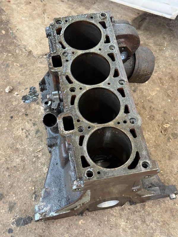 Блок цилиндров лада 211240 2007 2112