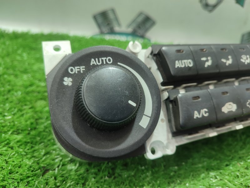 Блок управления климат-контролем Honda Stream