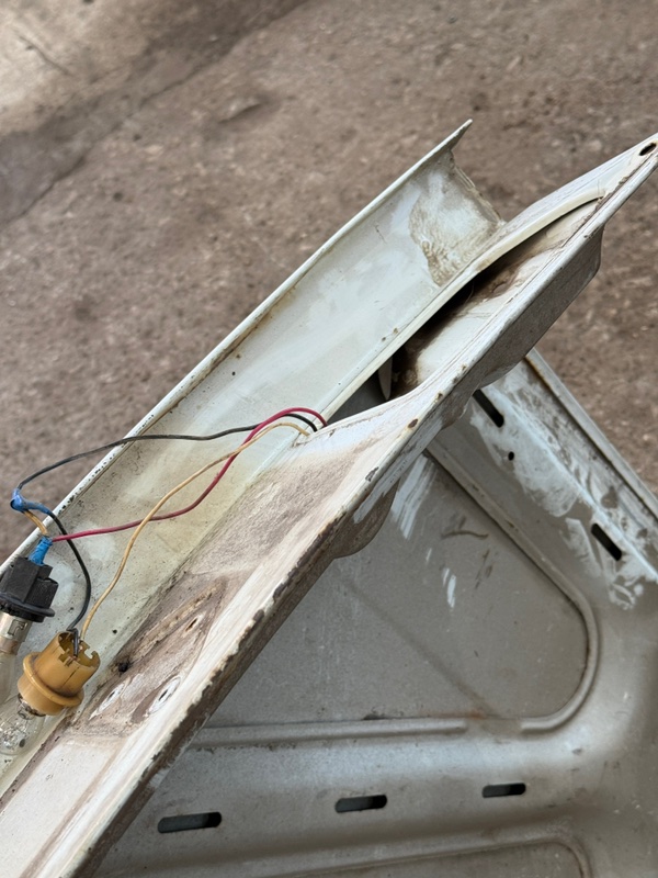 Крышка багажника ГАЗ 3110