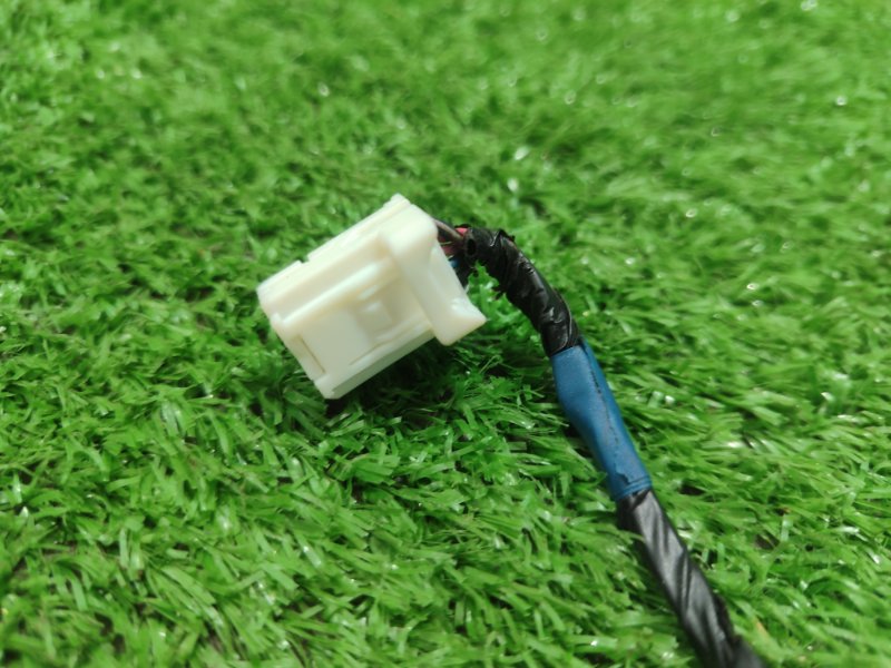 Фишка разъем NISSAN Teana J32