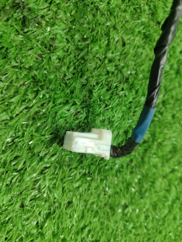 Фишка разъем NISSAN Teana J32