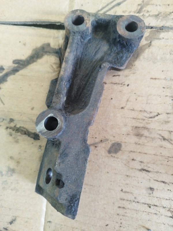 Кронштейн двигателя ГАЗ Соболь 2217 1999 2217