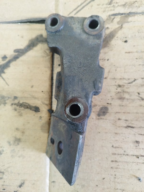 Кронштейн двигателя ГАЗ Соболь 2217 1999 2217