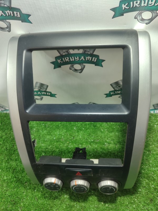 Блок управления климат-контролем NISSAN X-Trail TNT31