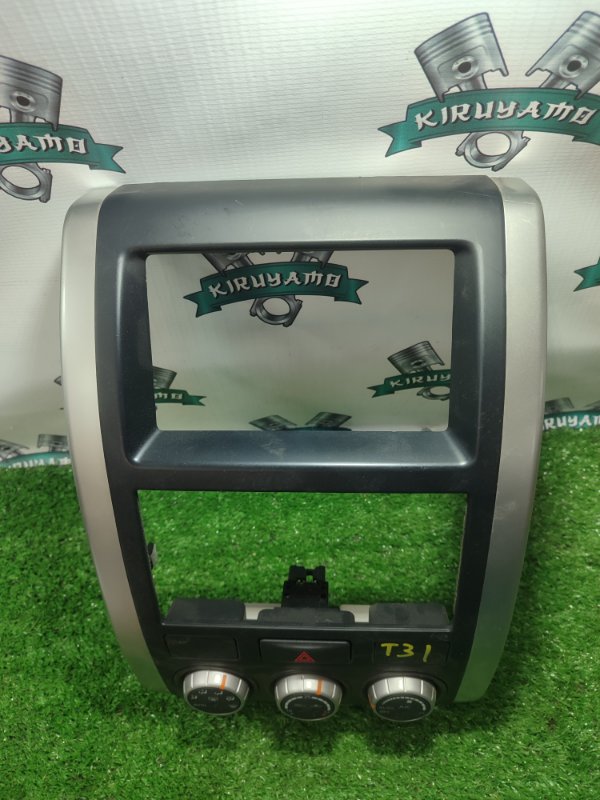 Блок управления климат-контролем NISSAN X-Trail TNT31