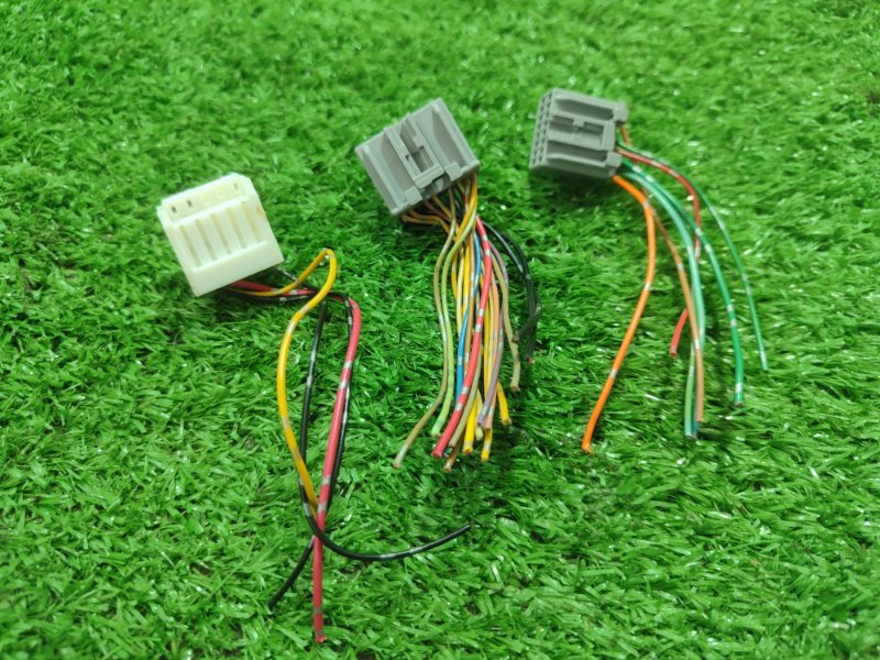 Фишка разъем NISSAN X-Trail TNT31