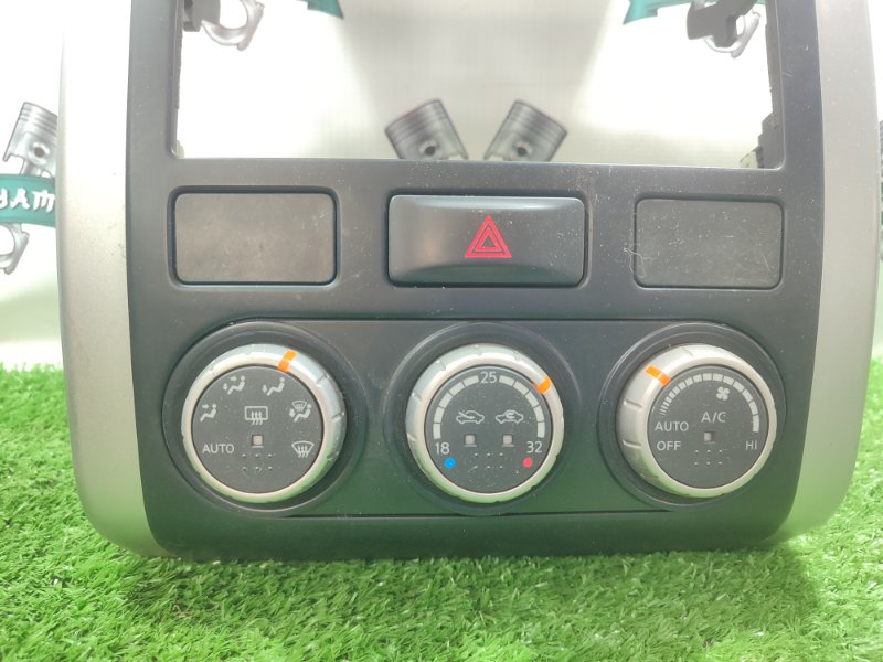 Блок управления климат-контролем NISSAN X-Trail TNT31
