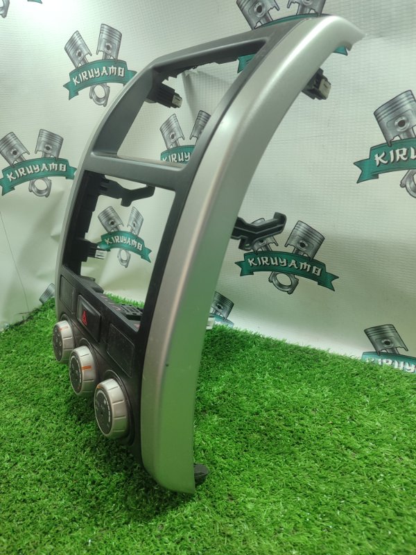 Блок управления климат-контролем NISSAN X-Trail TNT31