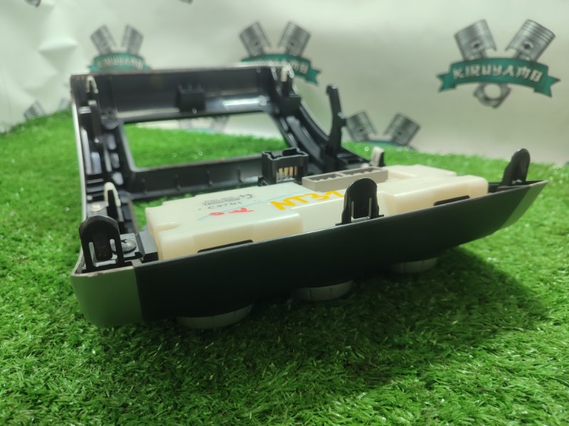 Блок управления климат-контролем NISSAN X-Trail TNT31