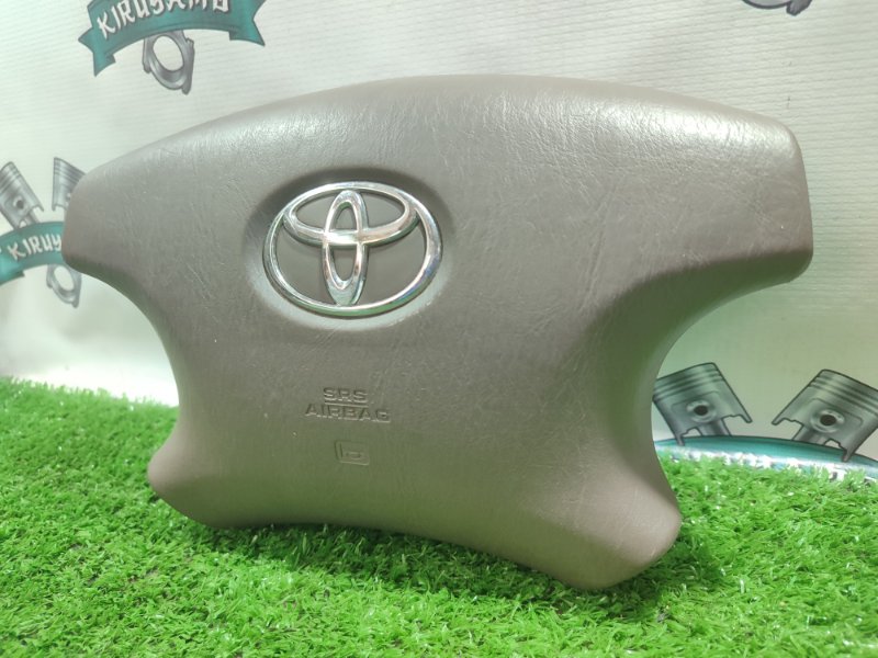 Подушка безопасности в руль TOYOTA Camry ACV30