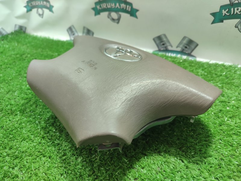 Подушка безопасности в руль TOYOTA Camry ACV30