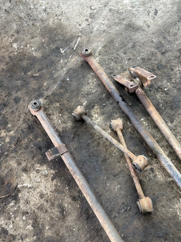 Штанги Реактивные лада 21053 2105