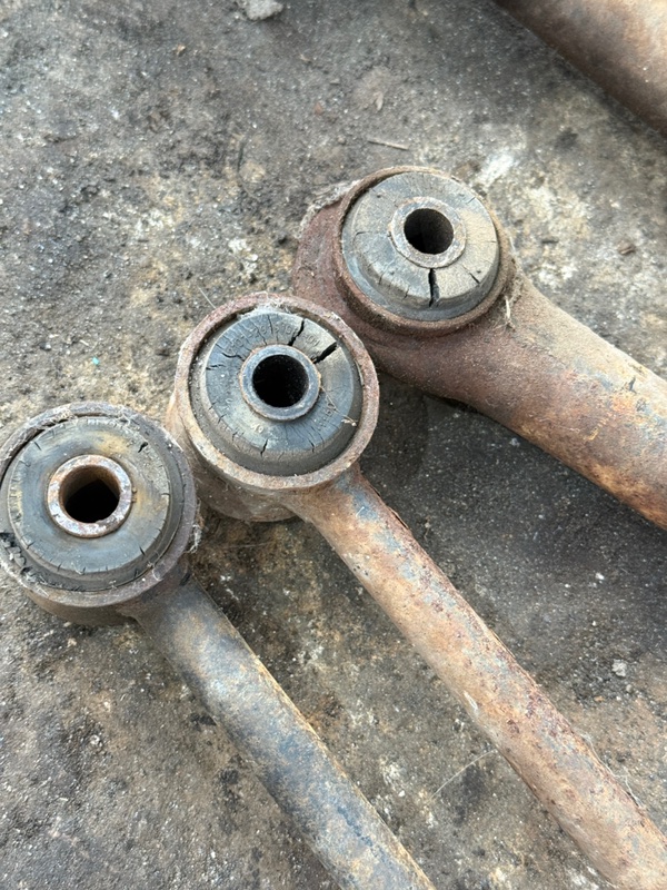 Штанги Реактивные лада 21053 2105