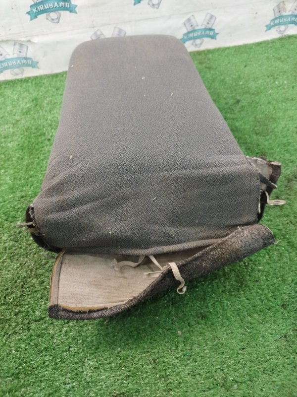 Подлокотник лада 21102 2002