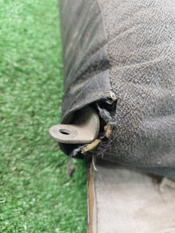 Подлокотник лада 21102 2002