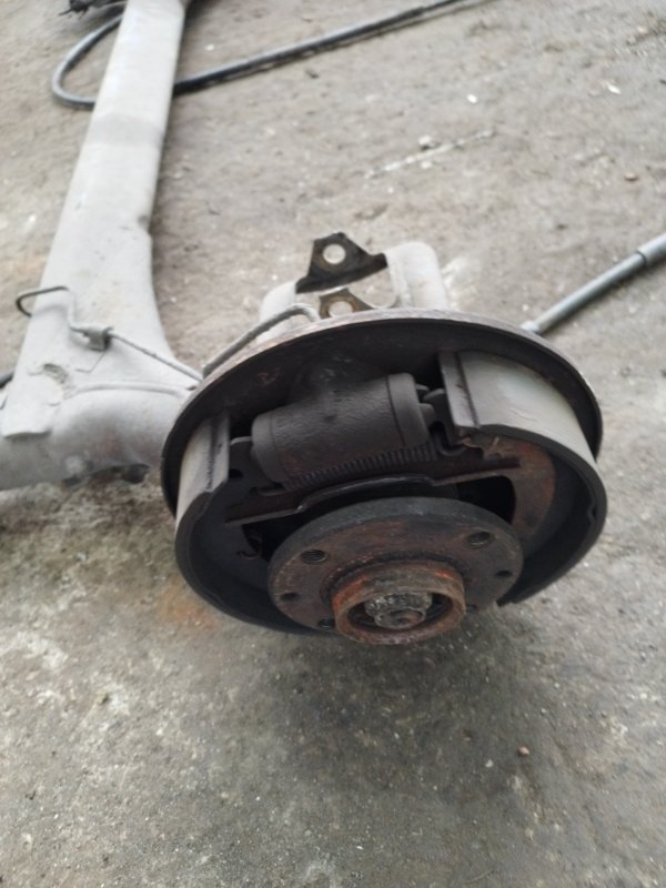 Балка подвески Лада Гранта 2012 седан