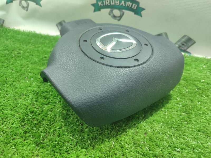 Подушка безопасности в руль Mazda Demio