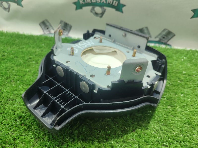 Подушка безопасности в руль Mazda Demio