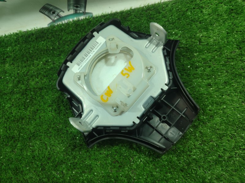 Подушка безопасности в руль Mitsubishi Delica D:5 CV5W