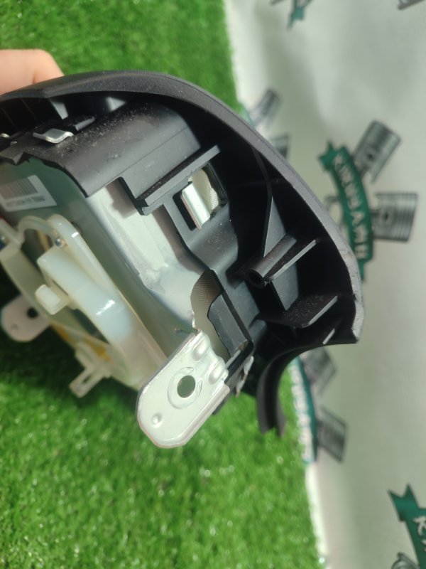 Подушка безопасности в руль Mitsubishi Delica D:5 CV5W