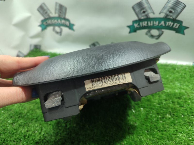 Подушка безопасности в руль Honda Civic EU1