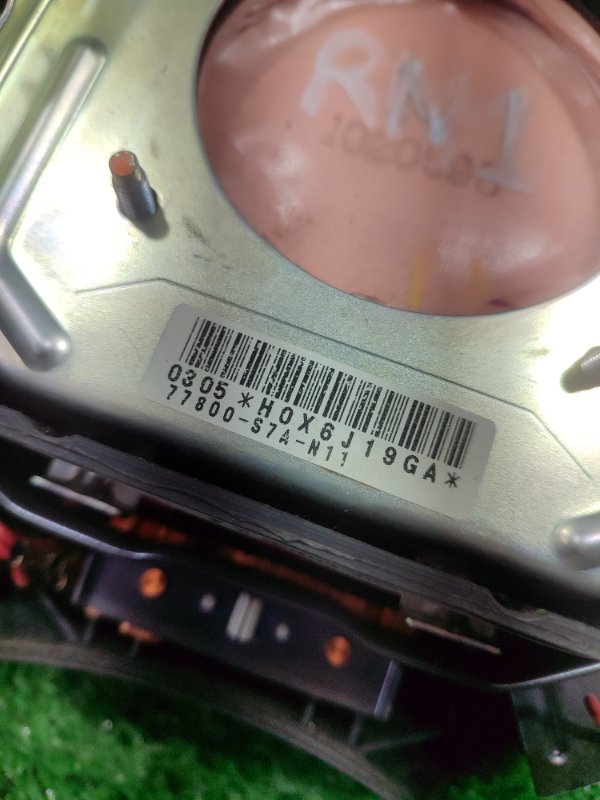 Подушка безопасности в руль Honda Stream