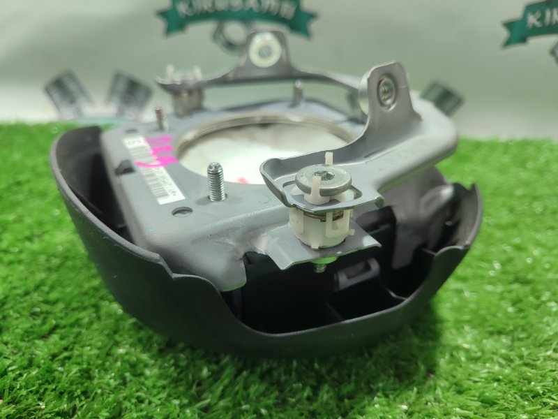 Подушка безопасности в руль Subaru Legacy BR9