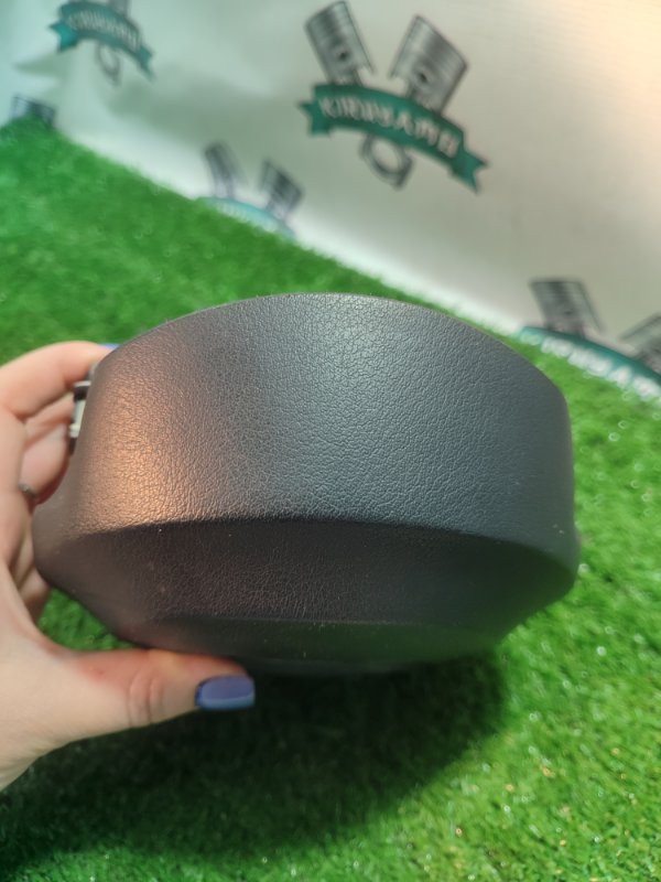 Подушка безопасности в руль Subaru Legacy