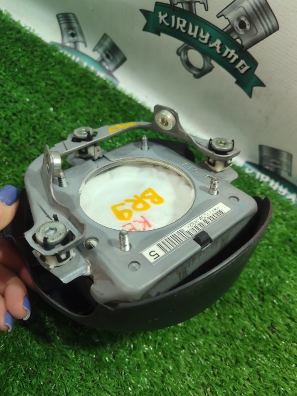 Подушка безопасности в руль Subaru Legacy