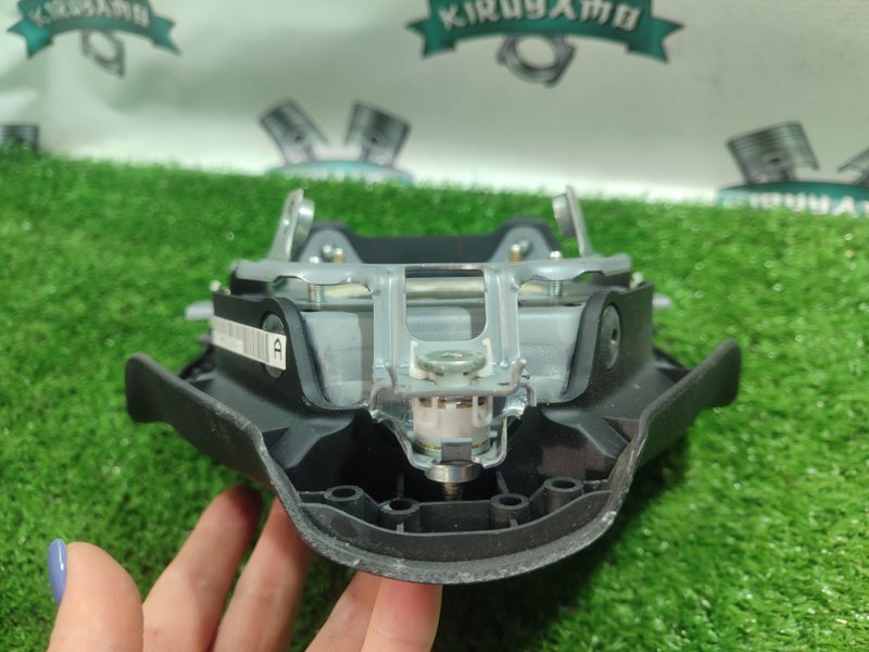 Подушка безопасности в руль Subaru forester SH5