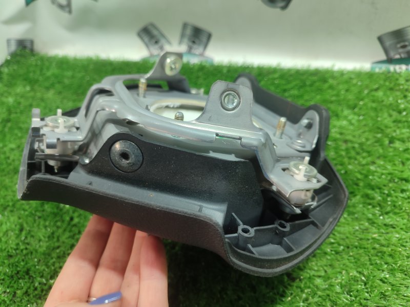 Подушка безопасности в руль Subaru forester SH5