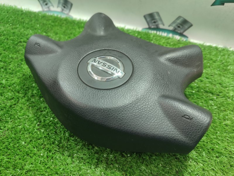 Подушка безопасности в руль Nissan X-Trail NT30