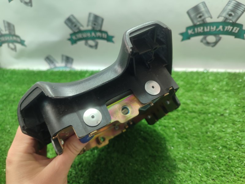 Подушка безопасности в руль NISSAN AVENIR W11