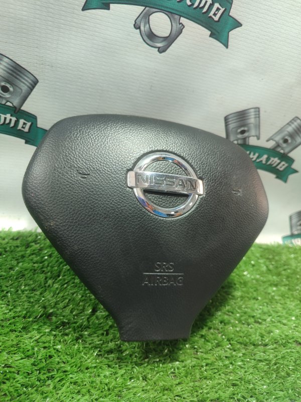 Подушка безопасности в руль NISSAN SKYLINE CROSSOVER
