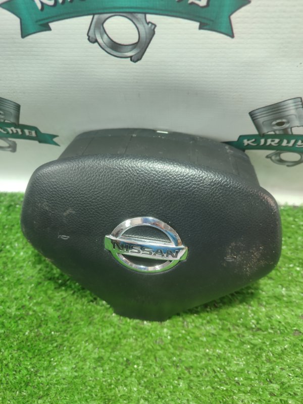Подушка безопасности в руль NISSAN SKYLINE CROSSOVER