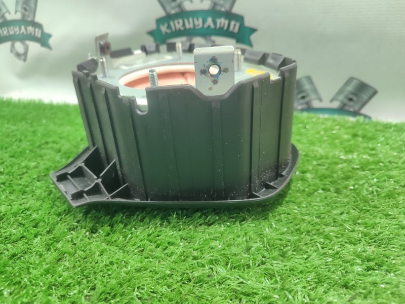 Подушка безопасности в руль NISSAN SKYLINE CROSSOVER