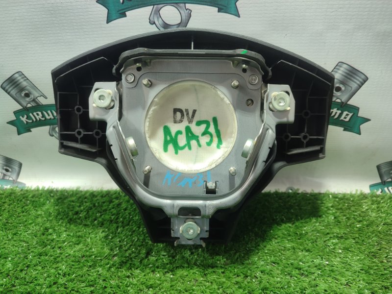 Подушка безопасности в руль TOYOTA RAV4 ACA31W