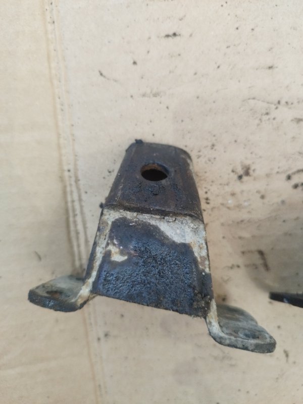 Кронштейн двигателя лада 2106 2106