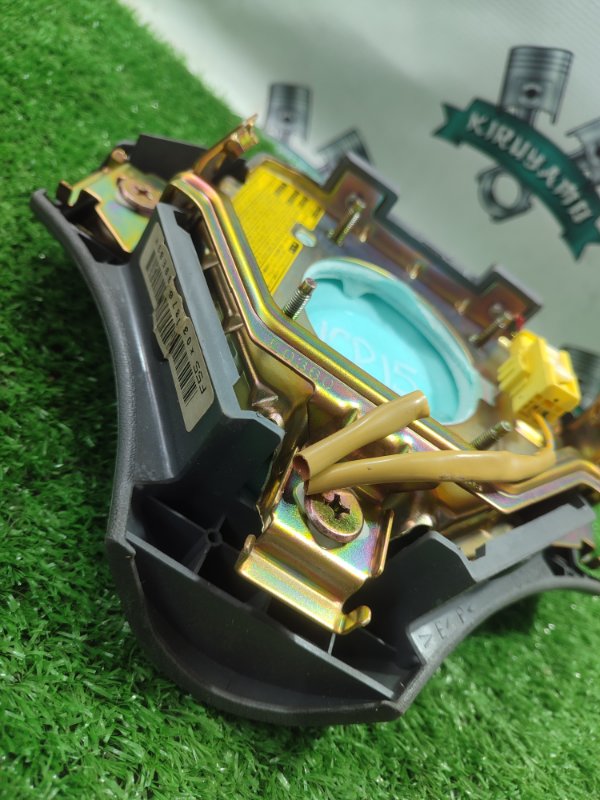 Подушка безопасности в руль TOYOTA Vitz